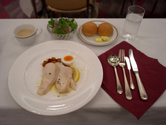 H270920_MSS_lunch.jpg