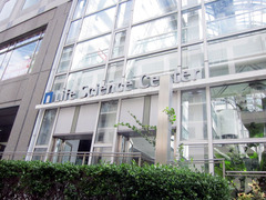 H280827_1.jpg
