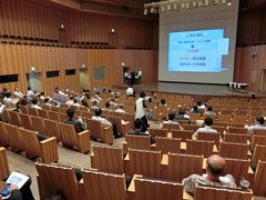 H290903_03.jpg