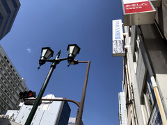 H300408_2_1.jpg