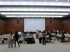 H300419_06_pm.jpg