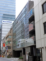 H300513_1.jpg