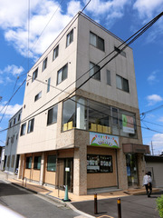 H300520_vkids01.jpg