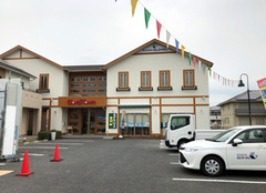 H300528_1.jpg