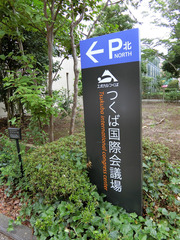 H300621_02.jpg