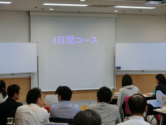 H300923_04_title.jpg