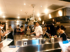 H300925_kitchen.jpg