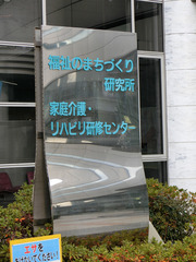 H310126_2.jpg