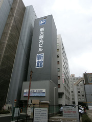 H310317_1.jpg