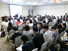 R010525_06_ls.jpg