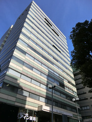R011123-25_1.jpg