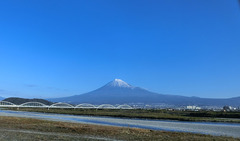 fuji1.jpg